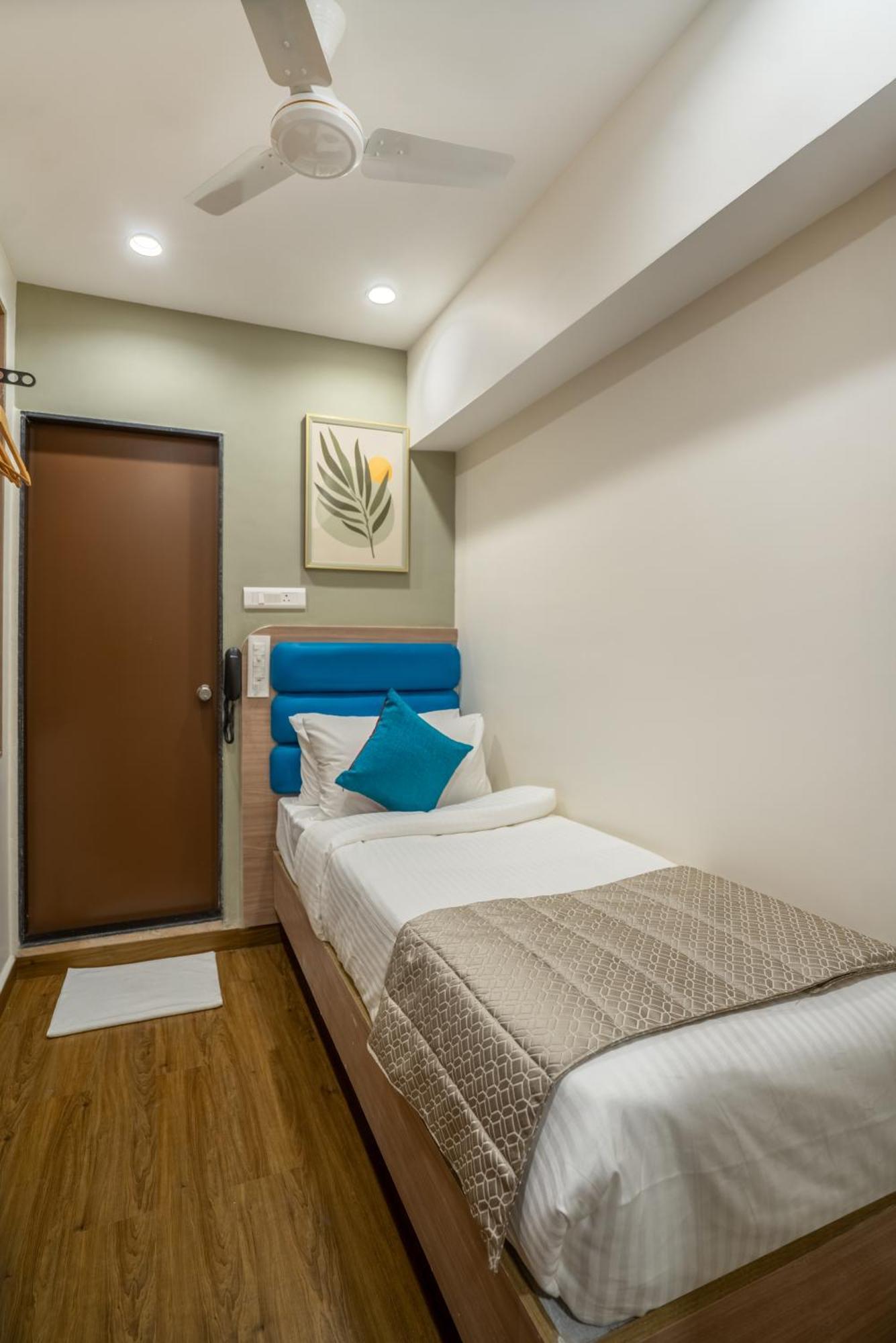 Hotel Viera Elite - Jubilee Hills à Haïdarabad Extérieur photo